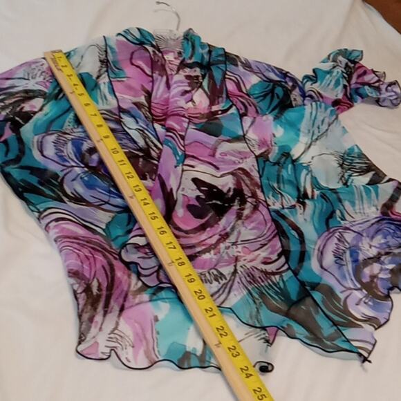 NWT Nicola Art to Wear Shrug. Size Medium. - Picture 6 of 7